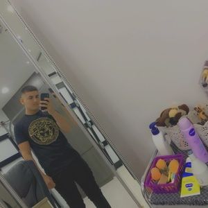 Meet your Posher, Ricky